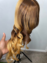 Load image into Gallery viewer, Honey Caramel Closure/Frontal Wig
