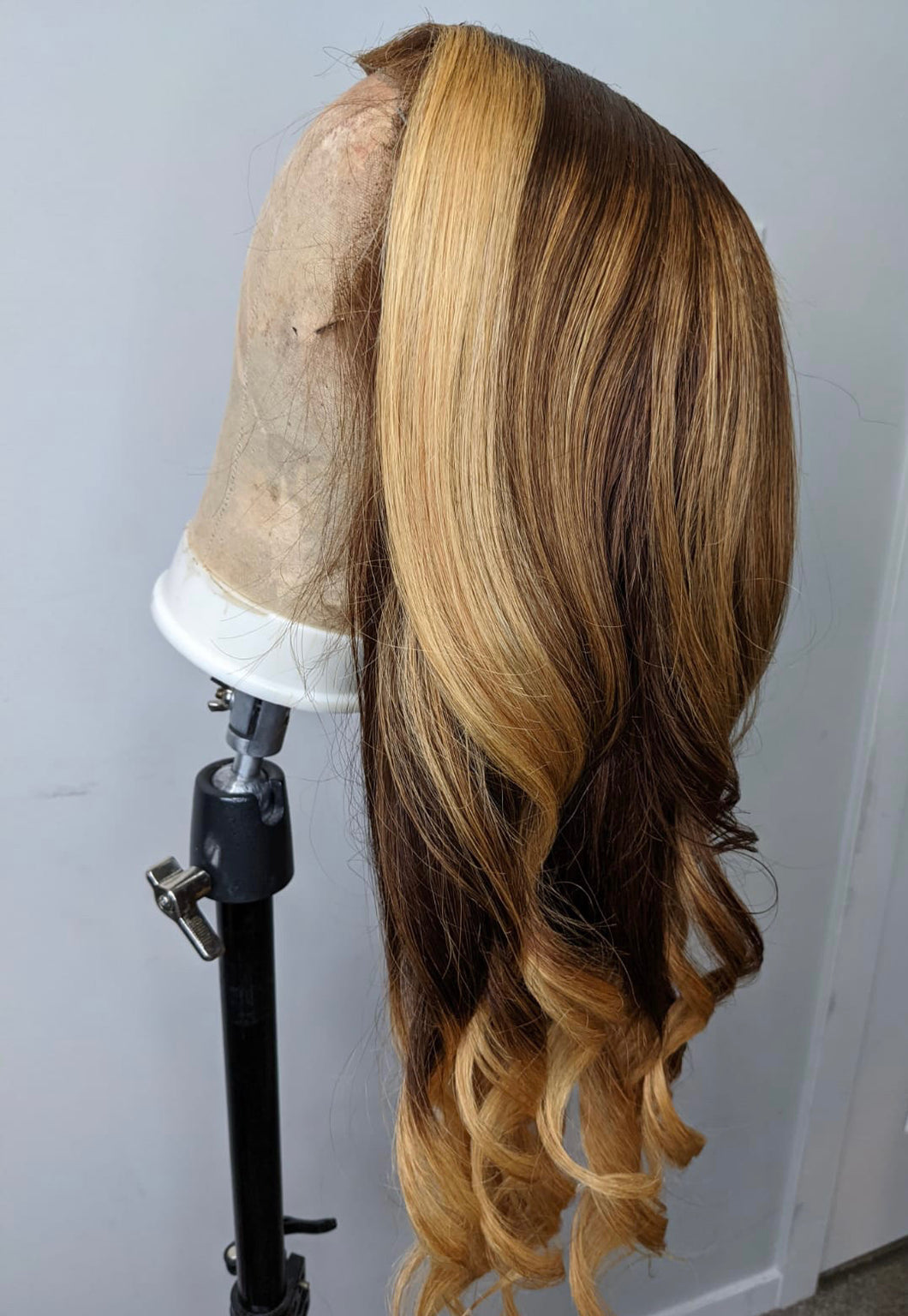 Honey Caramel Closure/Frontal Wig